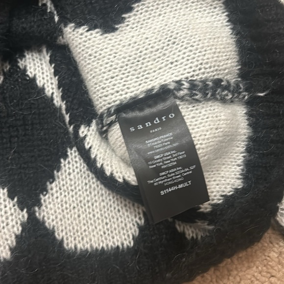 Sandro sweater: size S; very soft. Dry cleaned. - Picture 3 of 5